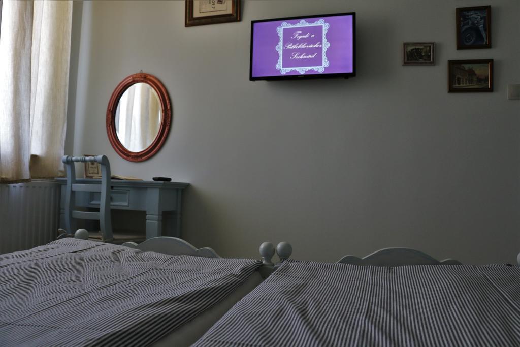 Fogado A Patkolokovacshoz Vendeghaz Szekszard Bed & Breakfast Luaran gambar