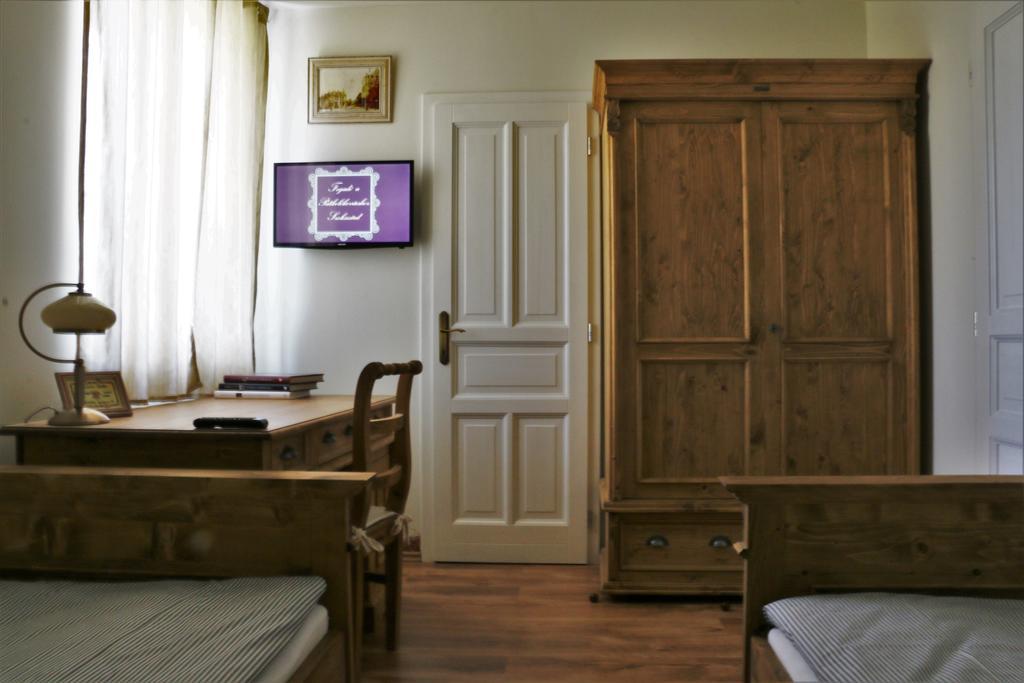 Fogado A Patkolokovacshoz Vendeghaz Szekszard Bed & Breakfast Luaran gambar